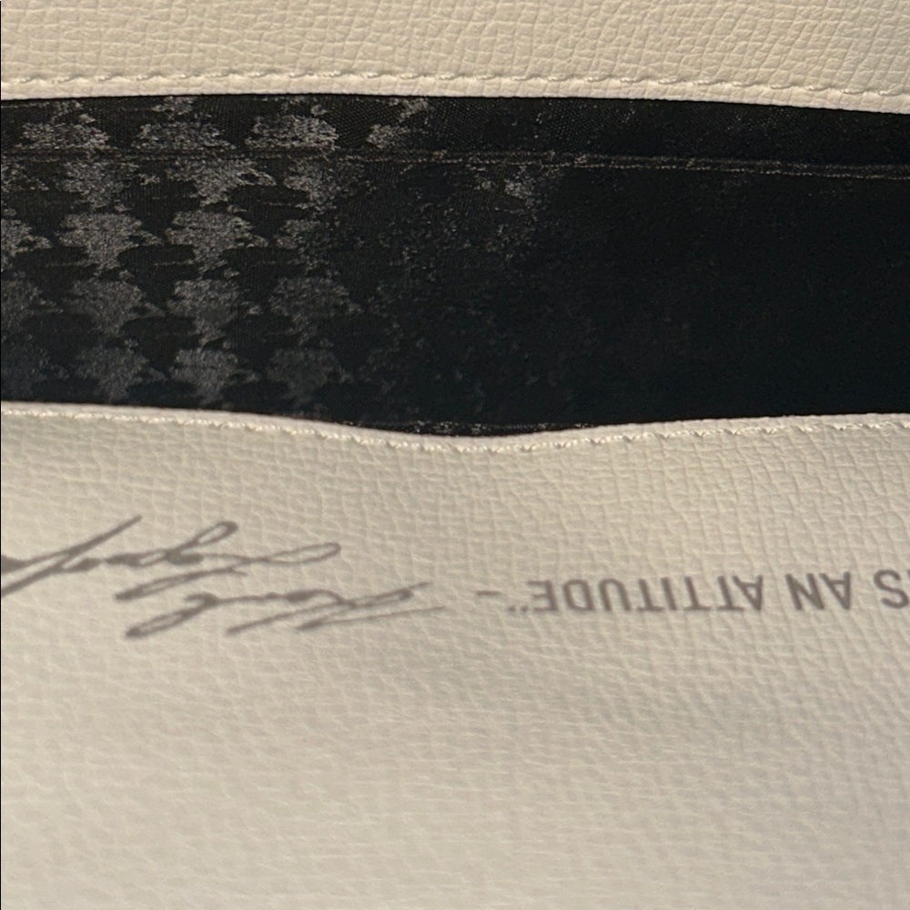 🛍️FLASH SALE🛍️Gorgeous Karl Lagerfeld Paris Simone Bag - Picture 11 of 12